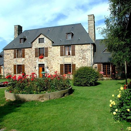 Logis Hotel Restaurant Manoir De L'Acherie Sainte-Cécile Eksteriør bilde