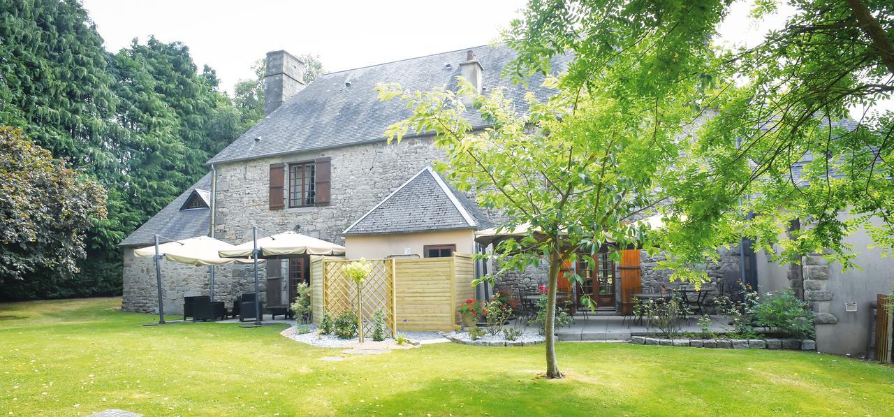 Logis Hotel Restaurant Manoir De L'Acherie Sainte-Cécile Eksteriør bilde